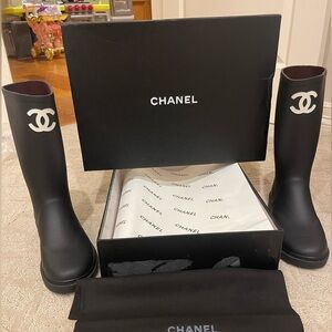 Chanel rain boots size 39